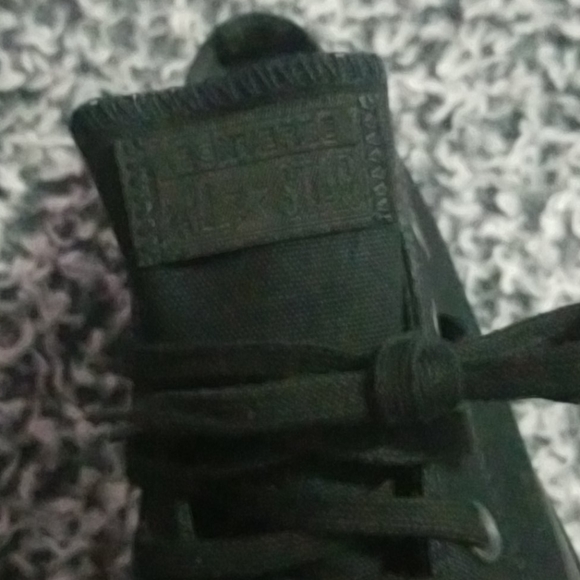 Shoes - Picture 2 of 3